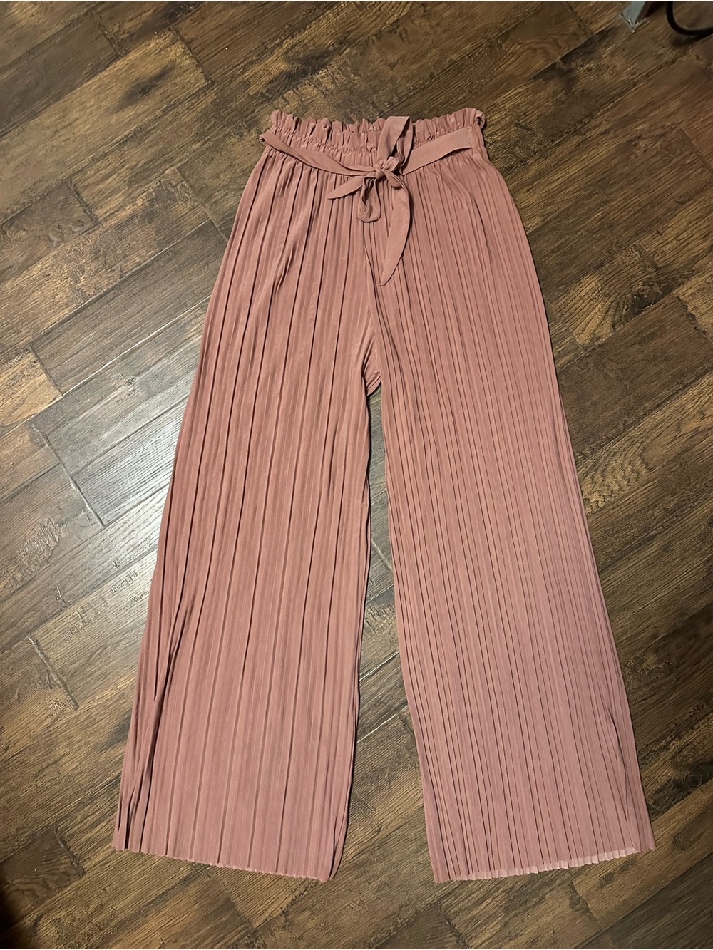 Pleated Wide-Leg Paperbag Waist Pants - Rose